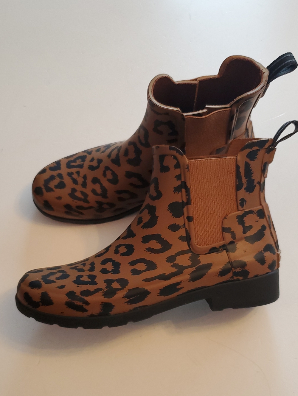 Hunter Womens Leopard-Print Chelsea Boots - Brown & Black Size 7 Like New.